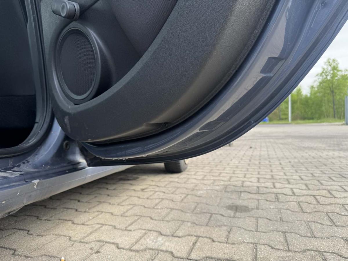 Renault Clio 3 Grandtour original T&uuml;r hinten rechts TEJ47 Bleu gris Kombi Rohbau Bj.2009